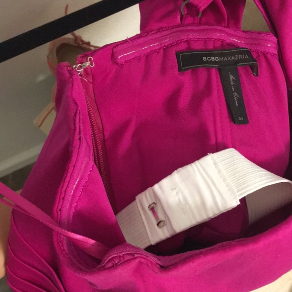 ✨ Moving sale 🚗- BCBG Maxazaria Hot Pink One Shoulder Palais Dress, 4 - Picture 7 of 11